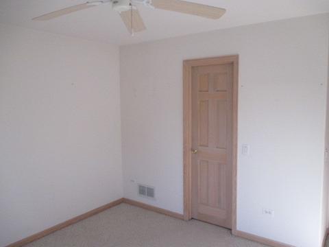 821 E Stone Ct, Addison, IL 60101 photo 14