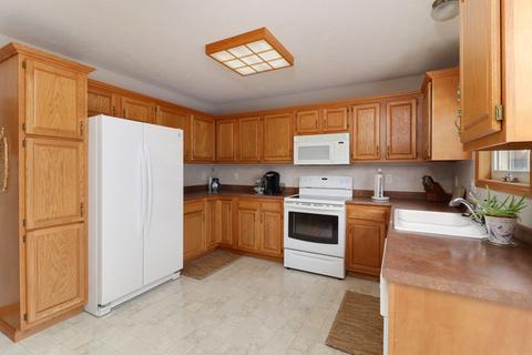 1724 Sunrise, Normal, IL 61761 photo 14