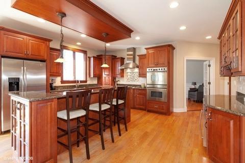 320 Parkside Ave, Itasca, IL 60143 photo 8