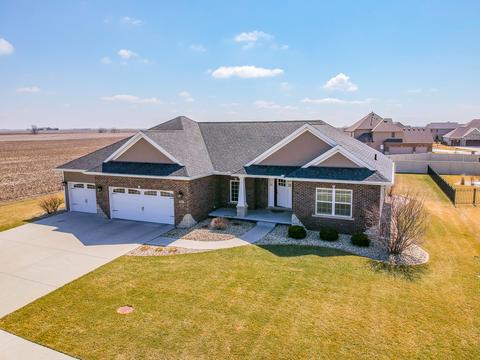 4015 Sutter Rd, Bloomington, IL 61705 photo 1