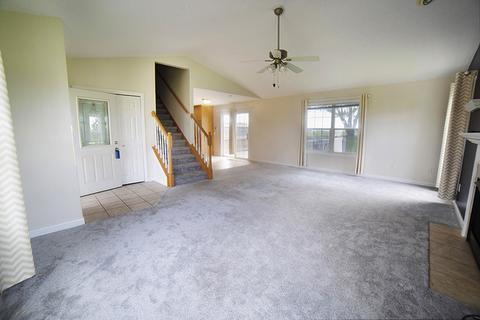 2012 Marina Dr, Normal, IL 61761 photo 5