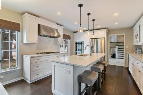 1616 Sequoia Trl, Glenview, IL 60025 photo 8