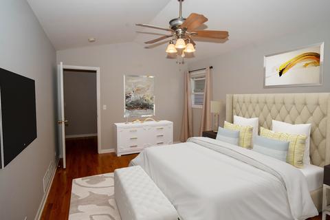 5812 Greenview Rd, Oakwood Hills, IL 60013 photo 14