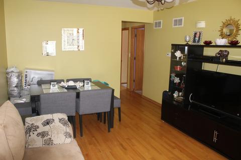 7529 W Douglas Ave, Summit, IL 60501 photo 11