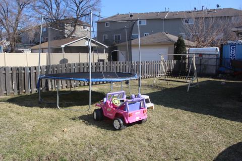 7529 W Douglas Ave, Summit, IL 60501 photo 4
