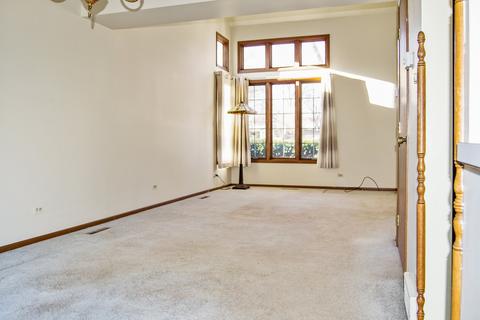 1211 May Ave, Mchenry, IL 60051 photo 3