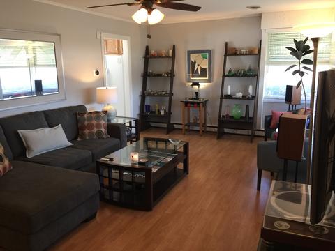 888 E Algonquin Rd, Des Plaines, IL 60016 photo 4