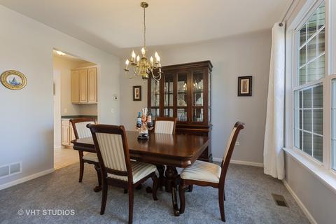 408 Plainview Dr, Bolingbrook, IL 60440 photo 6