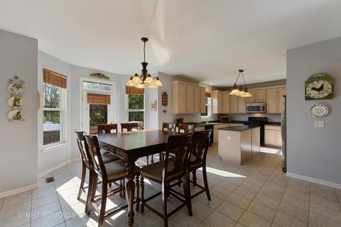 408 Plainview Dr, Bolingbrook, IL 60440 photo 8