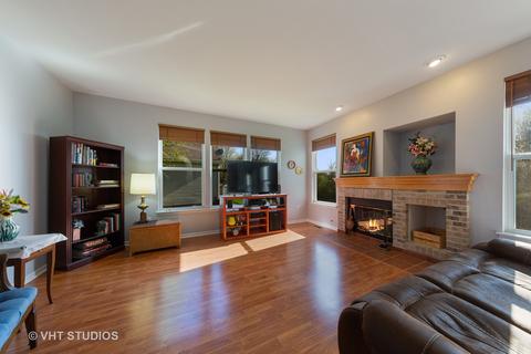 408 Plainview Dr, Bolingbrook, IL 60440 photo 10