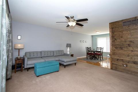 795 Orchid Ln, Bartlett, IL 60103 photo 3