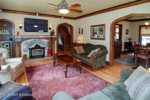 460 Shenstone Rd, Riverside, IL 60546 photo 4