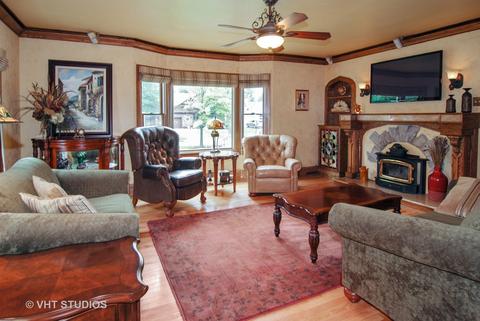 460 Shenstone Rd, Riverside, IL 60546 photo 3