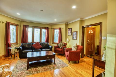 4257 Ruby St, Schiller Park, IL 60176 photo 2