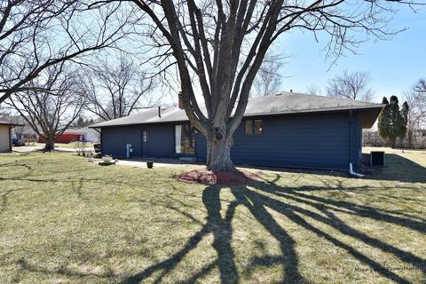 233 Berwick Dr, Aurora, IL 60506 photo 23