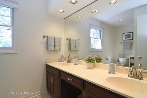 721 E Carpenter Dr, Palatine, IL 60074 photo 22