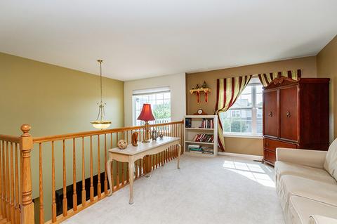 2887 Killarny Dr, Elgin, IL 60124 photo 20