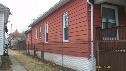 668 N Dearborn Ave, Kankakee, IL 60901 photo 4