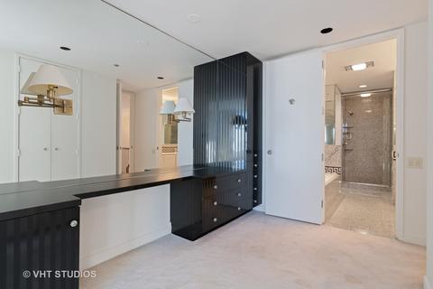 180 E Pearson St #6906, Chicago, IL 60611 photo 14