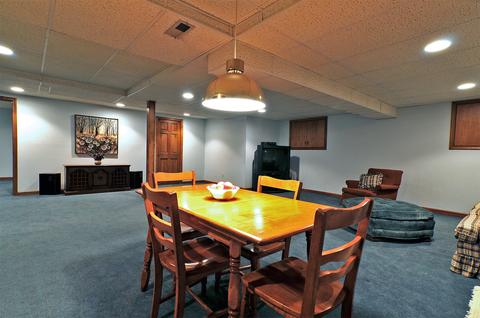 2020 Middleton Dr, Wheaton, IL 60189 photo 22