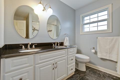 1904 E Cholo Ln, Mount Prospect, IL 60056 photo 21