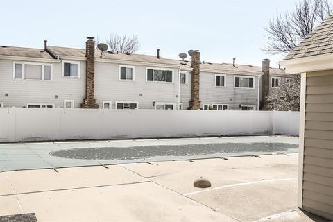 711 Ascot Ct, Hoffman Estates, IL 60169 photo 27