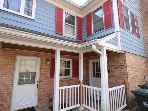 173 Stonegate Rd, Trout Valley, IL 60013 photo 2