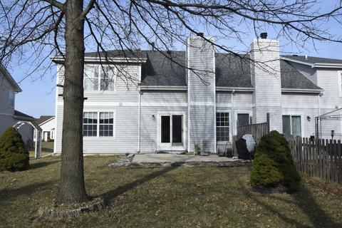 1036 Chelsea Dr, Bartlett, IL 60103 photo 2