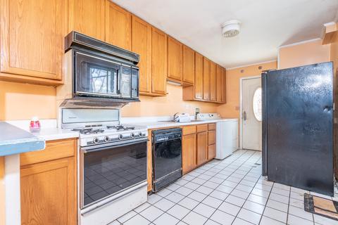 601 Merle Ln, Wheeling, IL 60090 photo 3