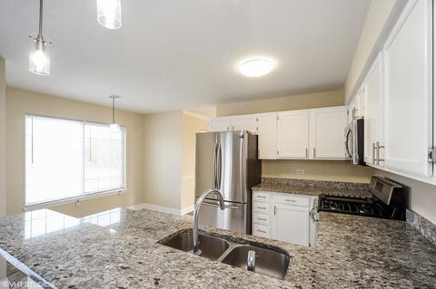 1280 Spaulding Rd, Bartlett, IL 60103 photo 5