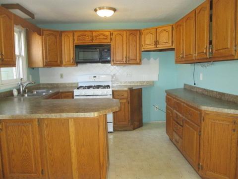 3233 Old Waldron Rd, Kankakee, IL 60901 photo 6