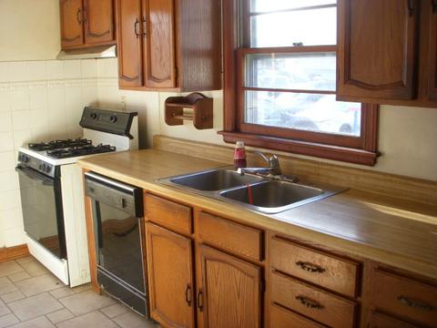 603 Orange St, Elgin, IL 60123 photo 3