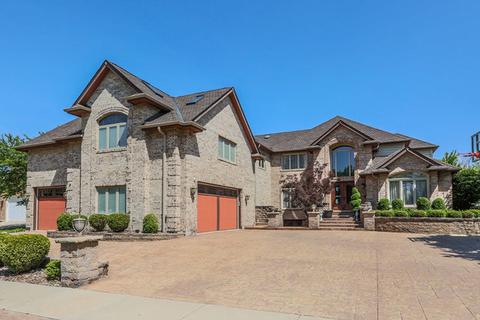 13347 Lakeshore Dr, Plainfield, IL 60585 photo 2