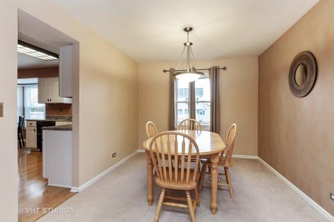 811 Providence Dr, Algonquin, IL 60102 photo 9
