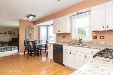 811 Providence Dr, Algonquin, IL 60102 photo 6