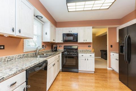811 Providence Dr, Algonquin, IL 60102 photo 7