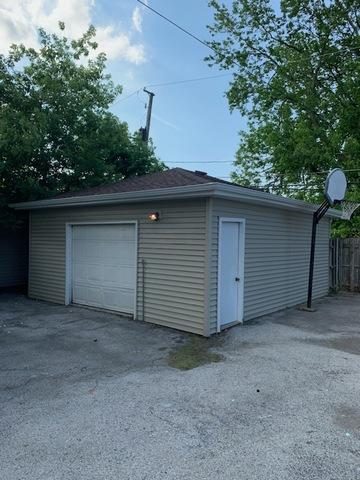 372 E 88th Pl, Chicago, IL 60619 photo 8