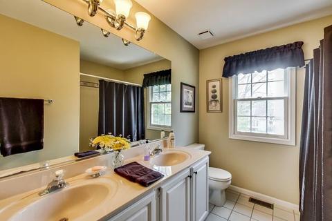 2051 Aspen Dr, Algonquin, IL 60102 photo 18