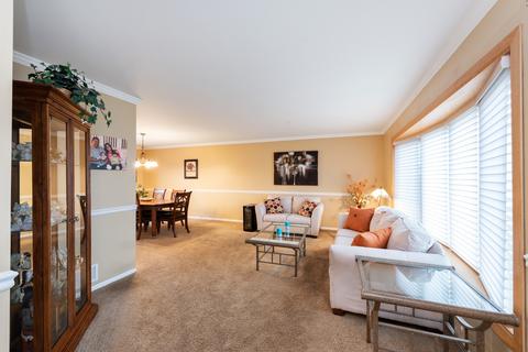19148 Ada St, Lansing, IL 60438 photo 4