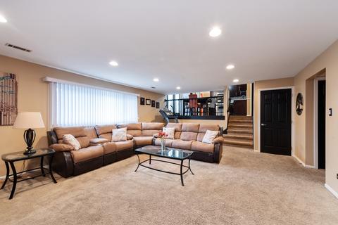 19148 Ada St, Lansing, IL 60438 photo 9