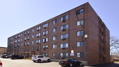 835 Pearson St #409, Des Plaines, IL 60016 photo 13
