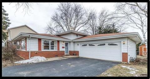 1313 Wakeman Ave, Wheaton, IL 60187 photo 1