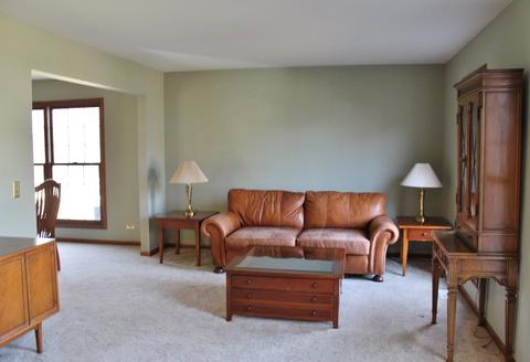 159 Adare Dr, Cary, IL 60013 photo 3