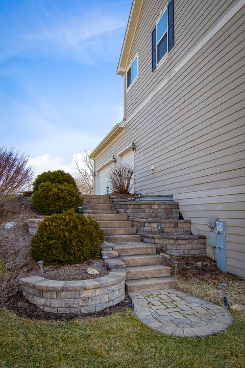 376 Comstock Dr, Elgin, IL 60124 photo 32