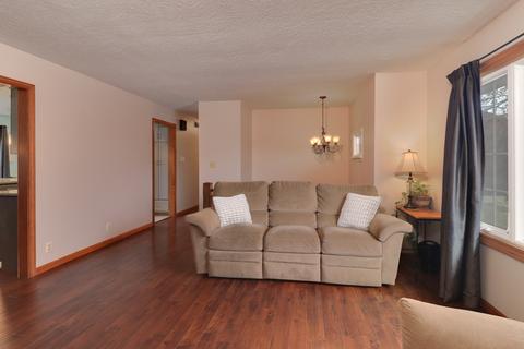 317 Raleigh Ct, Normal, IL 61761 photo 4
