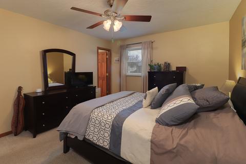 317 Raleigh Ct, Normal, IL 61761 photo 15