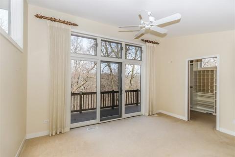 1136 Morningside Dr, Elgin, IL 60123 photo 10