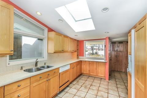 1136 Morningside Dr, Elgin, IL 60123 photo 3