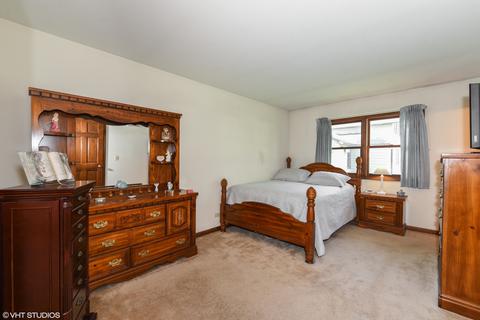 616 W Oneida Ave, Bartlett, IL 60103 photo 7