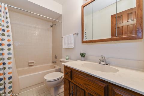 616 W Oneida Ave, Bartlett, IL 60103 photo 9